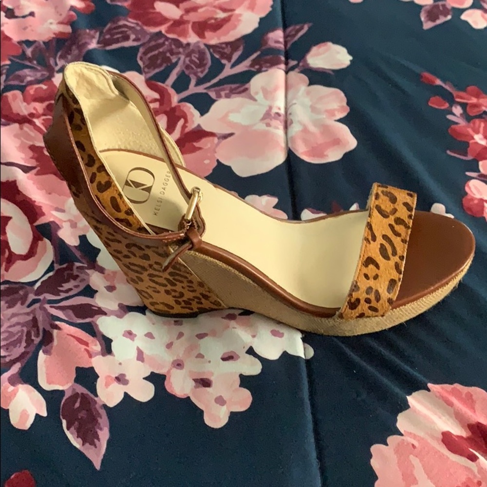 I’m selling some animal print wedges
